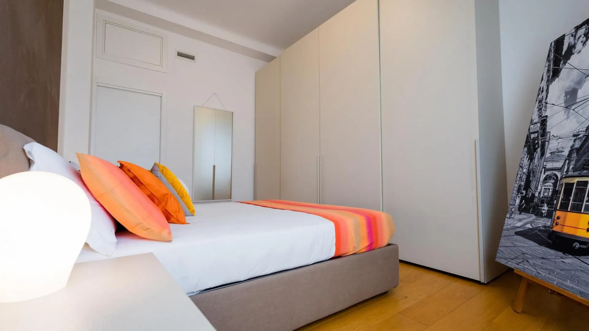 Romolo Space - Navigli Mailand 0*,  Italien